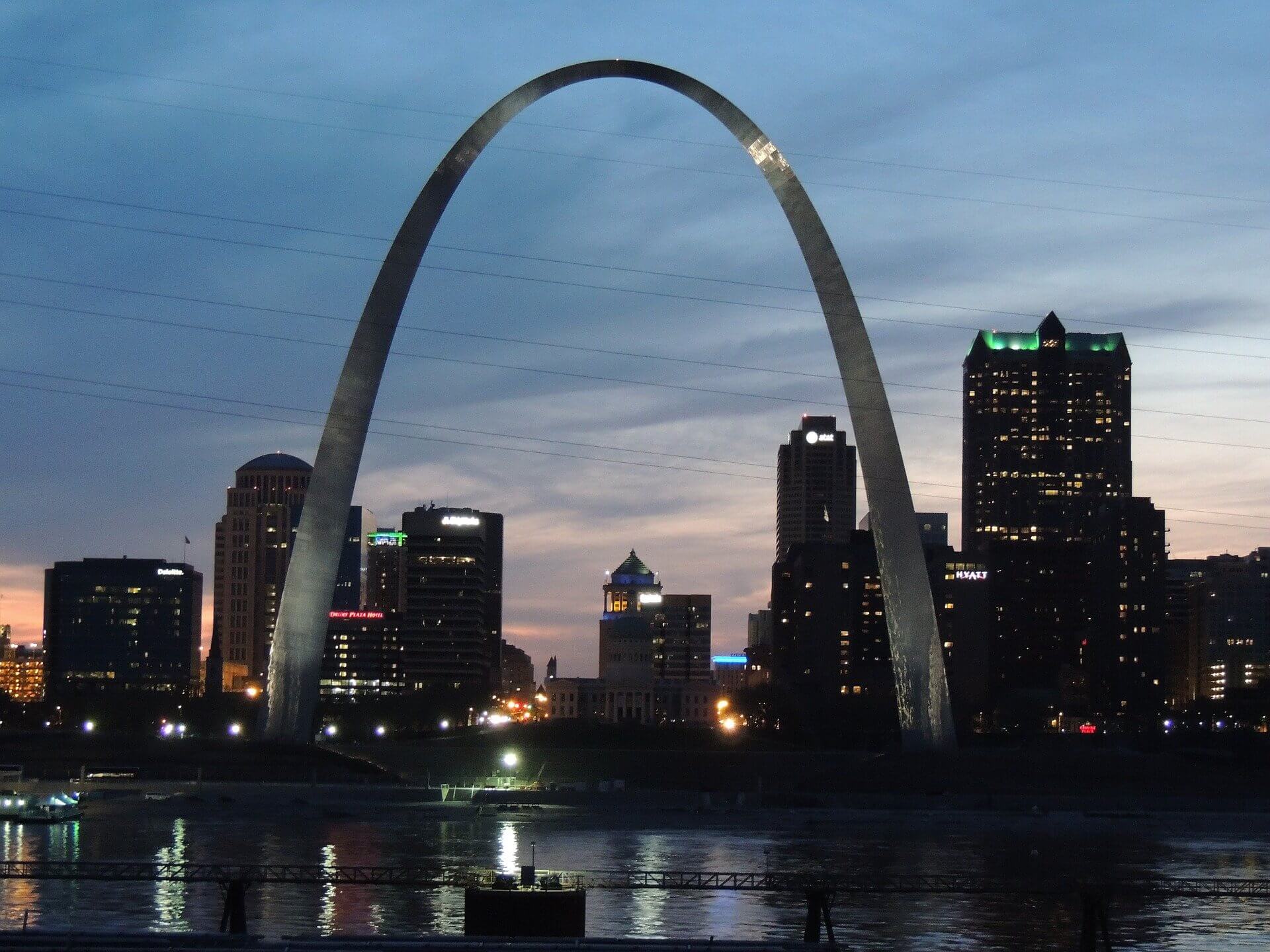 Meteor Lights Up Southeast Missouri Skies